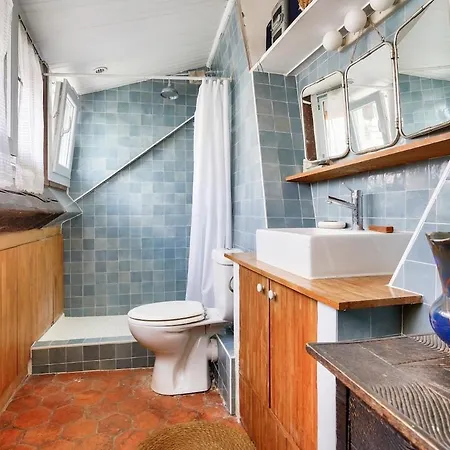 Charming Split-level Flat Near Gare De L'est&canal Saint-martin Appartement