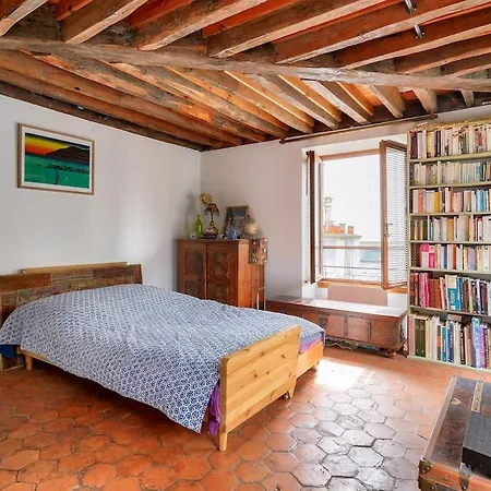 Charming Split-level Flat Near Gare De L'est & Canal Saint-martin Lejlighed